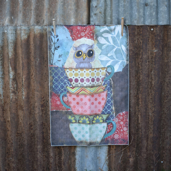'Owl Teacup 1' - Tea Towel