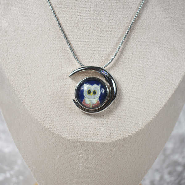 Moon and Diamontes Necklace - Image 2